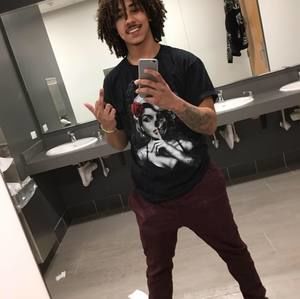 Meet your Posher, Aj